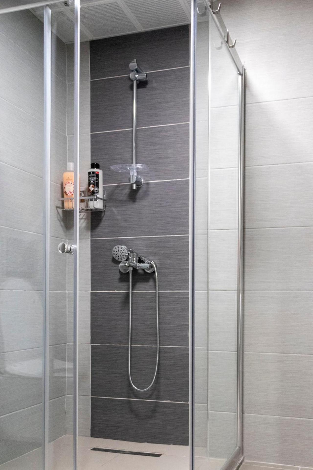 Luxury Condo On 18Th Floor With Pool, Fitness, Parking Included. Skopje Exterior foto