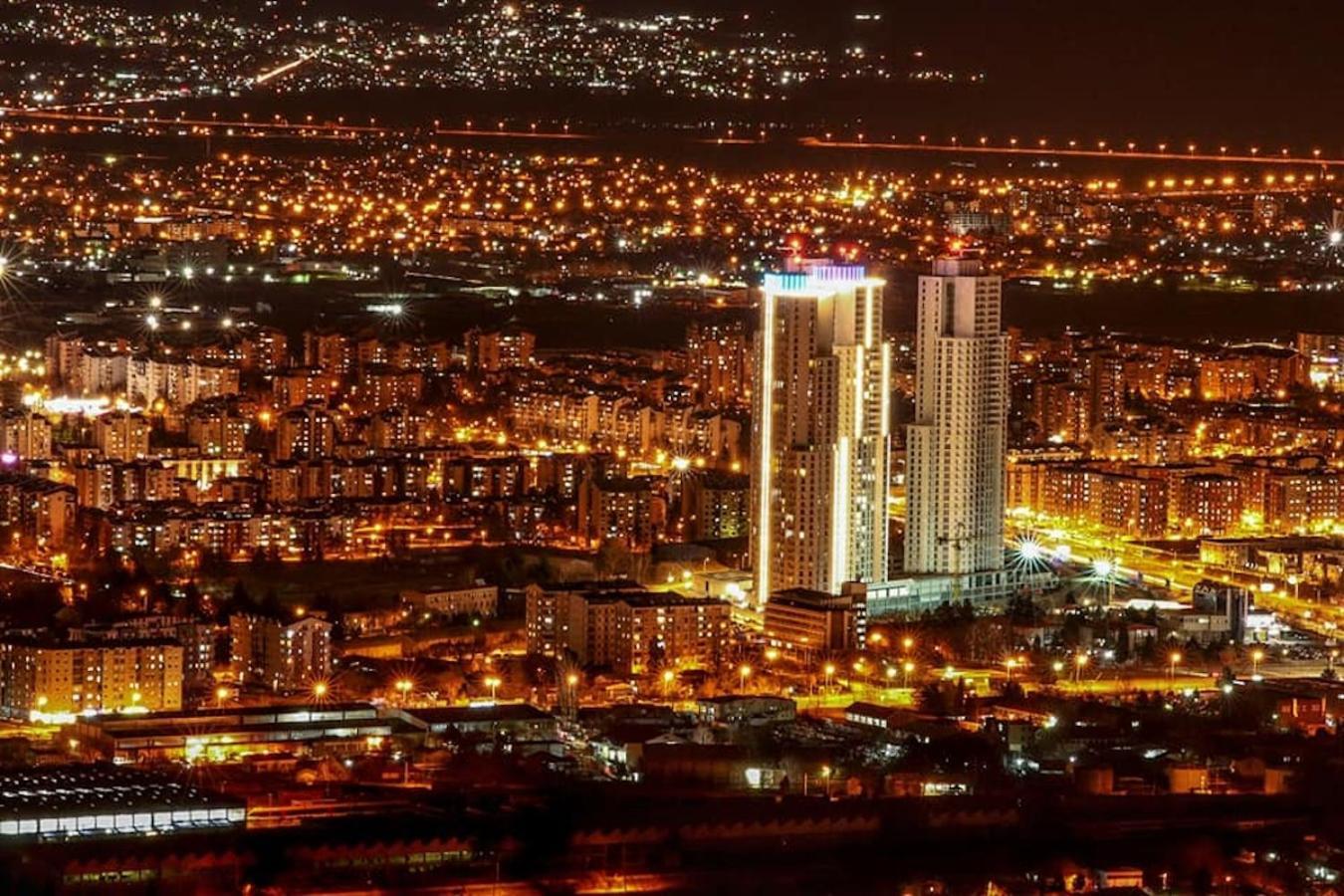 Luxury Condo On 18Th Floor With Pool, Fitness, Parking Included. Skopje Exterior foto