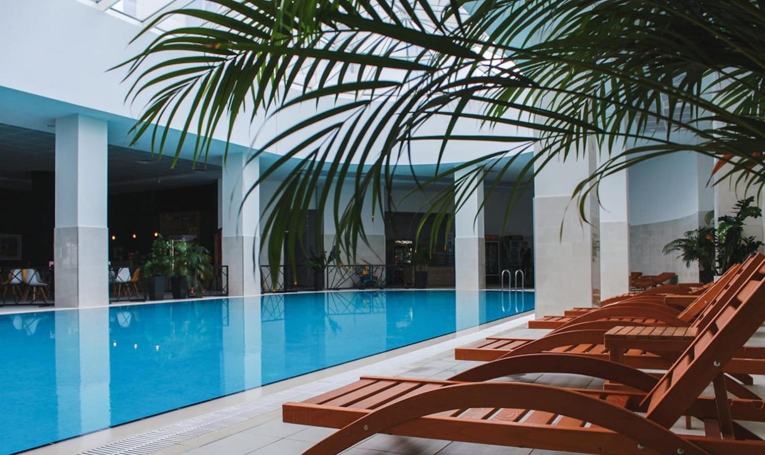 Luxury Condo On 18Th Floor With Pool, Fitness, Parking Included. Skopje Exterior foto